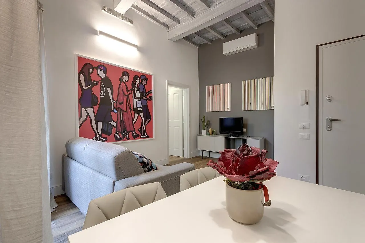 Il Moro Apartment By Mamo Florence 0*,