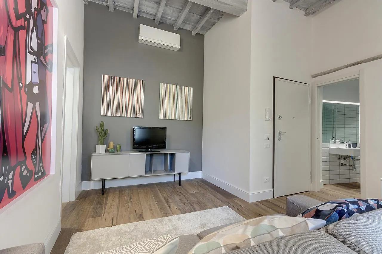 Il Moro Apartment By Mamo Florence